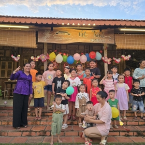 trung-thu-2025-cung-dam-con-nit-trong-xom-ut-trinh-homestay