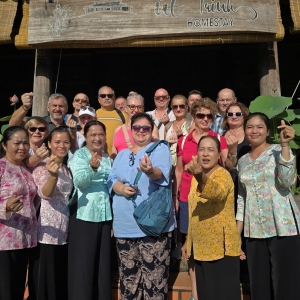 doan-khach-ba-lan-dau-tien-mua-inbound-den-ut-trinh-homestay