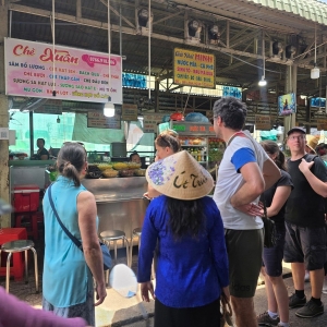 mot-vong-cho-vinh-long