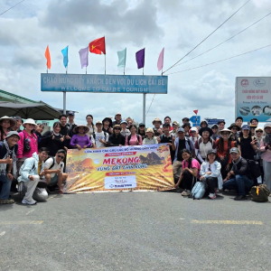 tranning-newbie-ngay-1-cai-be-lang-co-dong-hoa-hiep-an-trua-tren-tau-cu-lao-tan-phong-cu-lao-an-binh-ngu-tai-ut-trinh-homestay