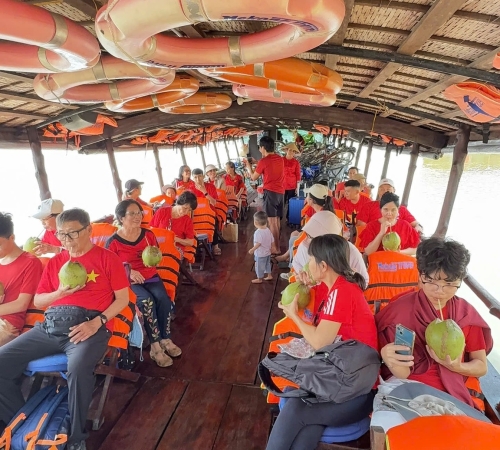 Tour 4D3N: Lênh đênh sông Hậu xuôi dòng sông Hậu từ An Giang đến cửa biển Định An