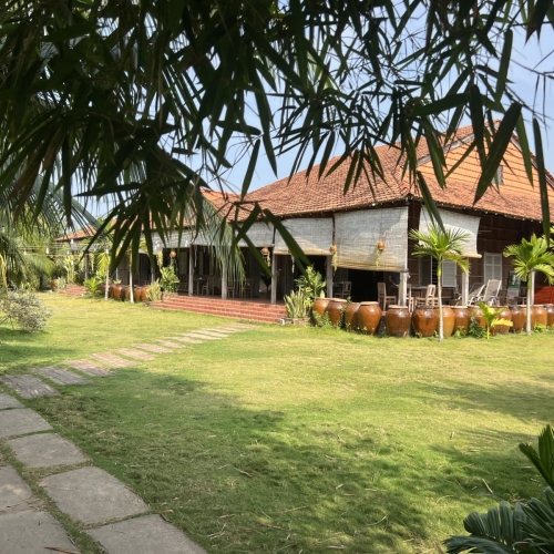 HOMESTAY ÚT TRINH - BẾN TRE